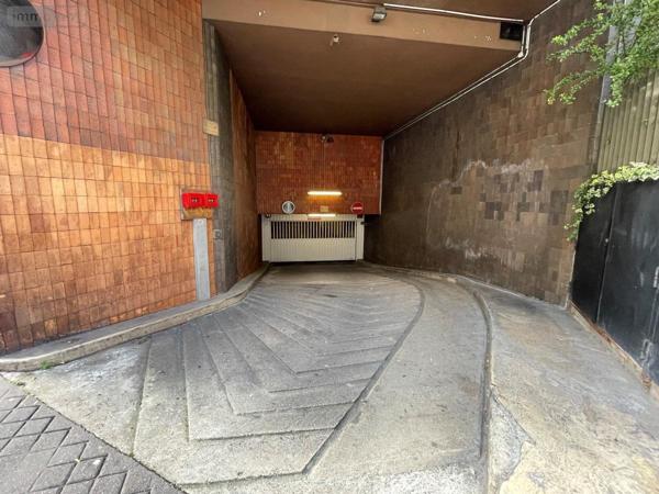 Garage - Parking à vendre à Paris 19e arrondissement à Paris (75019), ref : 75022-873