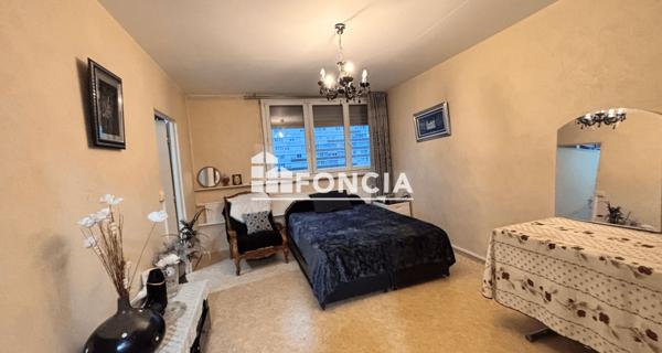 À vendre Appartement 2 pièces 46 m² - Saint-étienne 42100