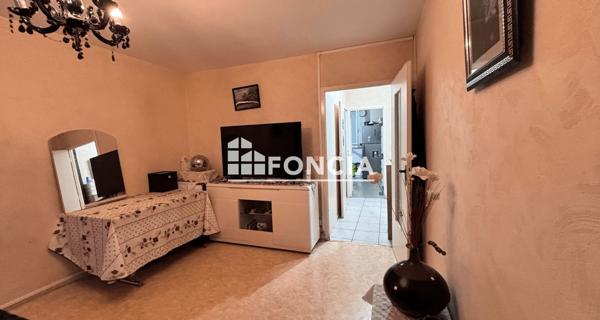 À vendre Appartement 2 pièces 46 m² - Saint-étienne 42100