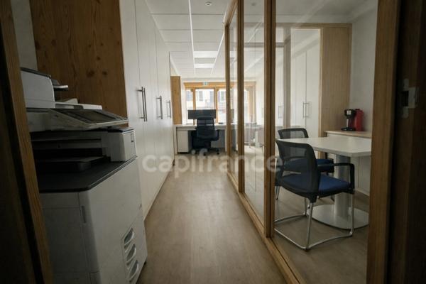 A Vendre : Local pour activité professionnelle ou bureaux au coeur du Grand Bornand - Emplacement stratégique dans une station dynamique