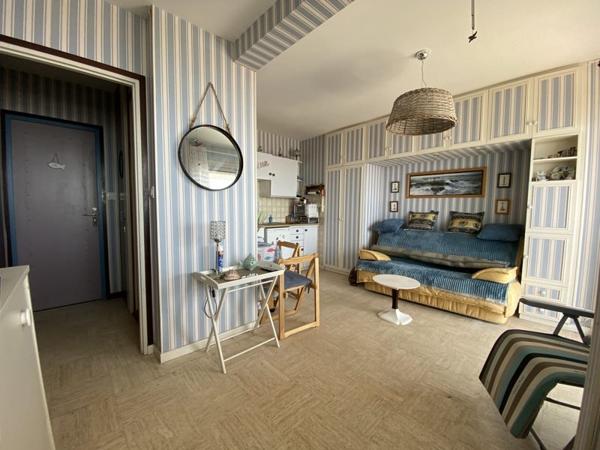 Appartement 153 700 € Les Sables-d'Olonne 1 pièce 21 m² DPE G