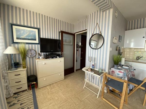Appartement 153 700 € Les Sables-d'Olonne 1 pièce 21 m² DPE G