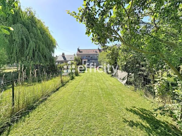 Maison
         4 pièces
        - 102 m² Exclusivité 189 000 € *