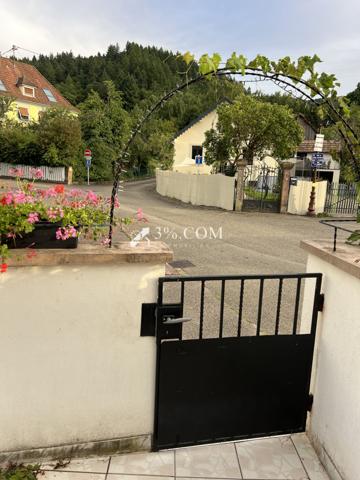 Maison 8 pièce(s) 5 chambre(s) 219 m²