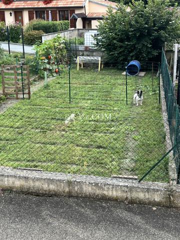 Maison 8 pièce(s) 5 chambre(s) 219 m²