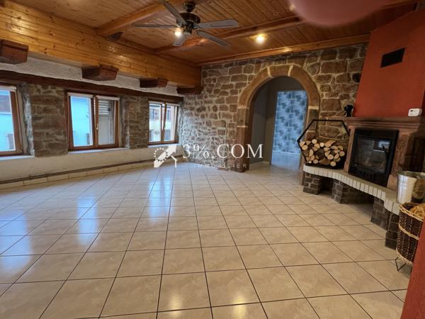 Maison 8 pièce(s) 5 chambre(s) 219 m²