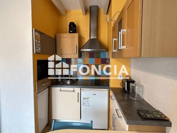 Location Appartement meublé 2 pièces 34.31 m² - RUE ANDRE GABARET La Rochelle 17000