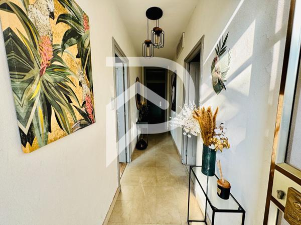 Maison 8 pièces 216 m2