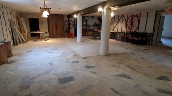 Maison à vendre |  Saint-Gervais-la-Forêt |  7 pièces | 283 m²