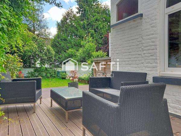Maison bourgeoise style Art Nouveau de 181m² -Jardin et Cave- Secteur prisé-