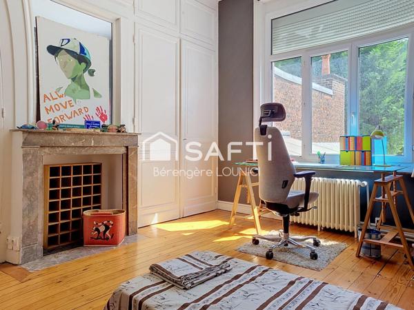Maison bourgeoise style Art Nouveau de 181m² -Jardin et Cave- Secteur prisé-