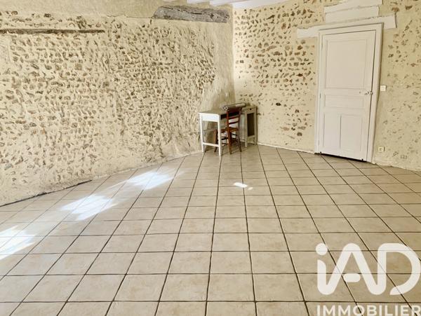 Maison à vendre 10 pièces 210 m² Saint-Jean-de-la-Motte
