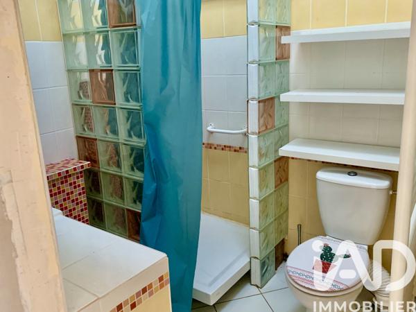 Maison à vendre 10 pièces 210 m² Saint-Jean-de-la-Motte