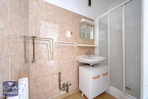 Appartement à vendre 2 pièces 43m² Chambéry (73000)