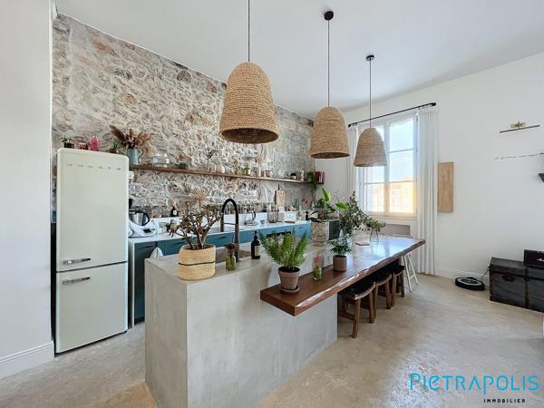 SETE : Centre Ville, Vue Quai, appartement T3, 95 m²