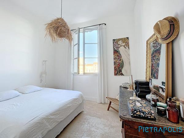 SETE : Centre Ville, Vue Quai, appartement T3, 95 m²