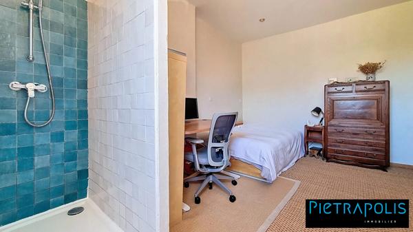HORLOGE - T4 Bourgeois de 114m² - Parking
