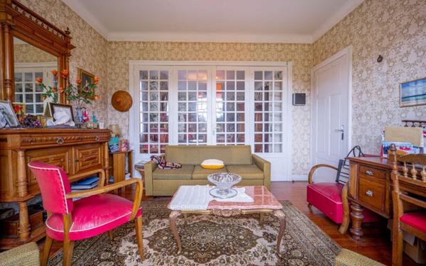 Maison à vendre    5 pièces •  Lit-et-Mixe