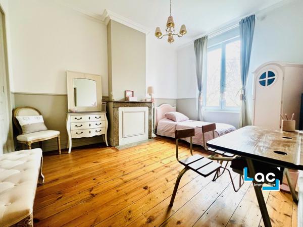 TOURCOING - GAMBETTA - Maison Bourgeoise 162m² - Jardin