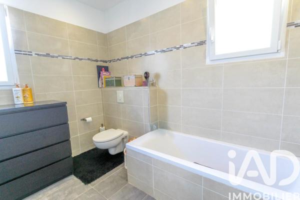 Maison à vendre 6 pièces 157 m² Puget-sur-Argens