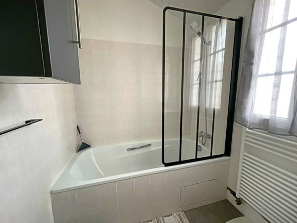 MAISON à VAUX SUR MER