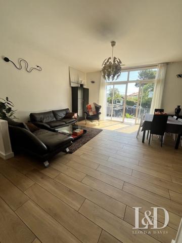 Pessac Bourg - Maison rénovée avec piscine