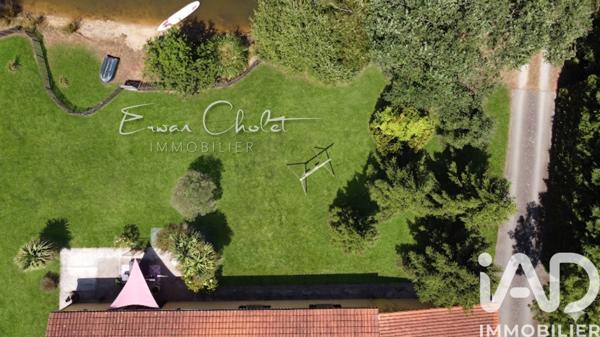 Maison à vendre 5 pièces 199 m² Saint-Étienne-de-Montluc