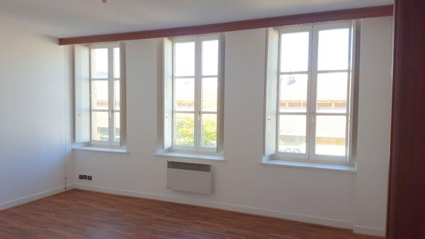 Appartement Nancy 2 pièce(s) 49.88 m2 - PLACE CHARLES III
