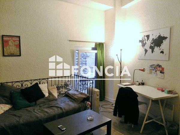 Location Studio 27.2 m² - 44 RUE D'ANTRAIN Rennes 35000