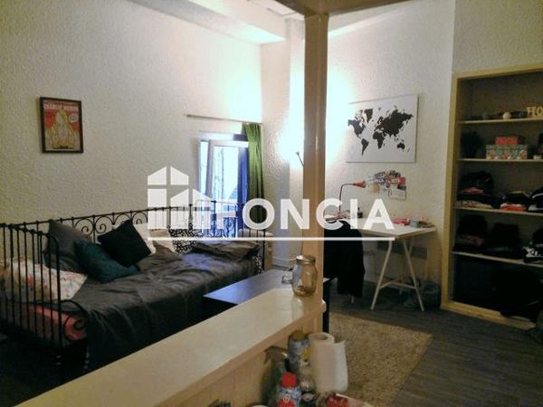 Location Studio 27.2 m² - 44 RUE D'ANTRAIN Rennes 35000