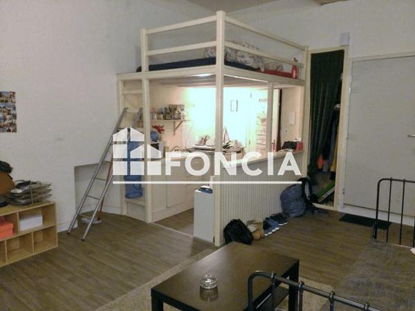 Location Studio 27.2 m² - 44 RUE D'ANTRAIN Rennes 35000