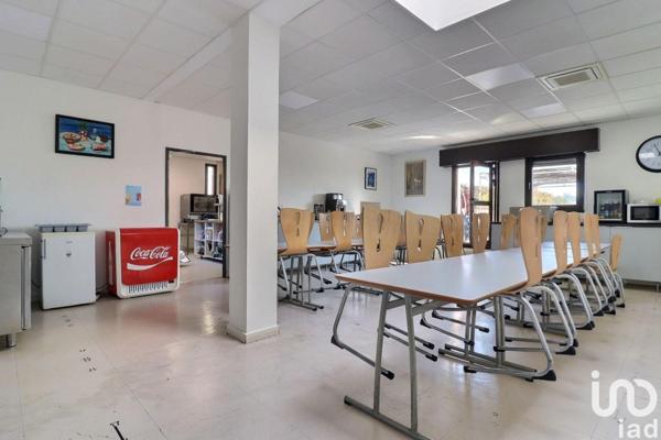 Boutique/Local commercial à vendre 998 m² Marseille 16