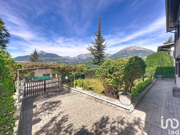 Maison à vendre 6 pièces 165 m² Savines-le-Lac