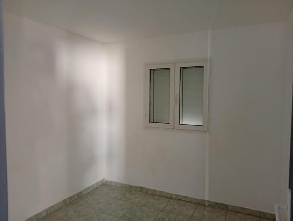 Maison F4 à Etage + dépendance avec Terrasse à Rénover 229 000€