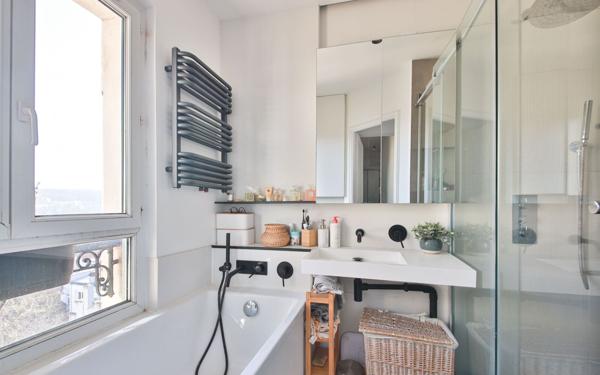 Appartement à vendre    3 pièces • 71 m2 Meudon