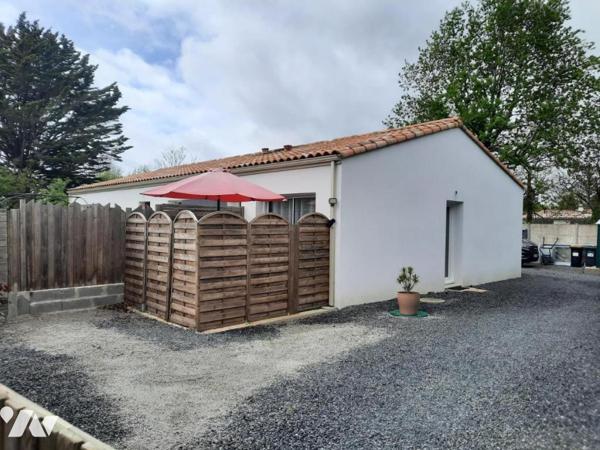 SOULLANS - Dans un quartier calme maison de 2021