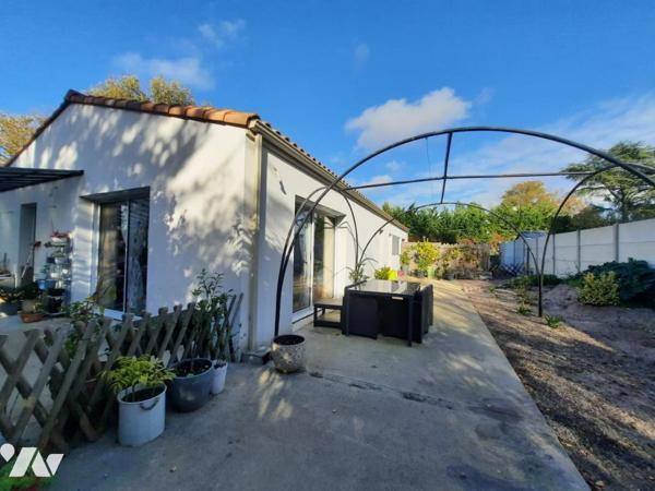 SOULLANS - Dans un quartier calme maison de 2021