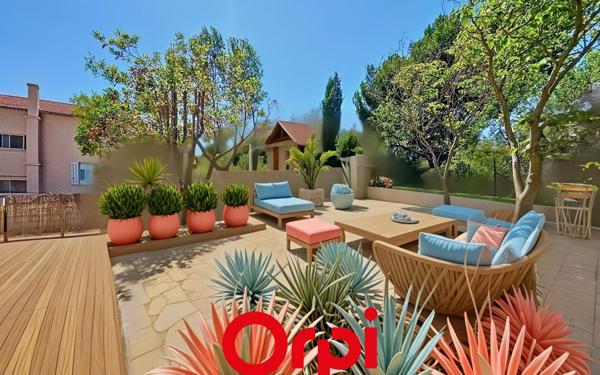 Appartement à vendre    3 pièces • 92 m2 Bandol