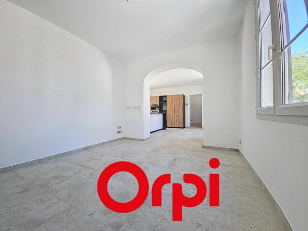 Appartement à vendre    3 pièces • 92 m2 Bandol