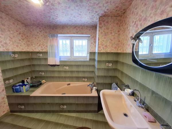 Achat - Maison Peschadoires 63920 8 pièces 123 m 2 466 m 2