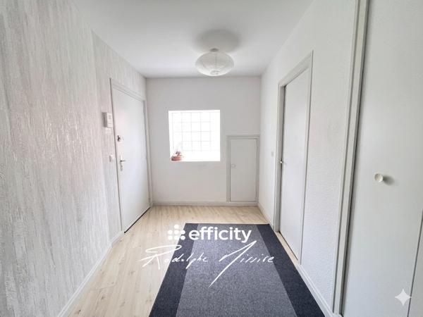 Appartement
         3 pièces
        - 67 m²