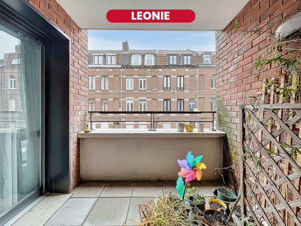 Léonie - T4 lumineux 80 m² avec balcon ? parking possible ? résidence récente