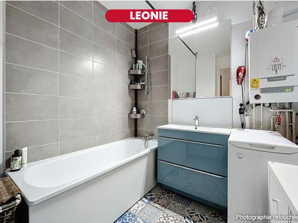 Léonie - T4 lumineux 80 m² avec balcon ? parking possible ? résidence récente