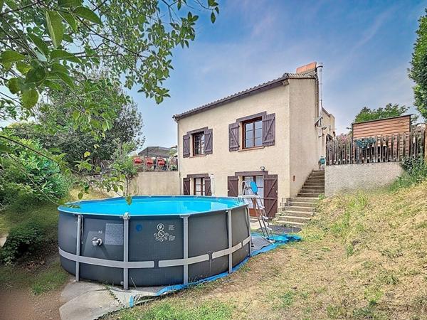 Exclusivité Nestenn. Grand maison familiale 6 pièces de 158m² sur un terrain arboré et piscinable de 700m²