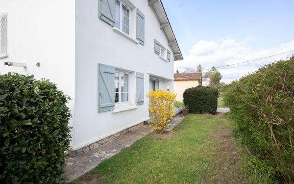 Maison à vendre    5 pièces • 133,40 m2 Mont-de-Marsan