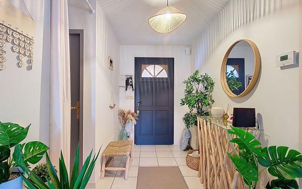 Maison à vendre    4 pièces •  Beyrie-en-Béarn