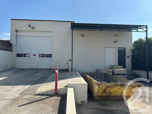à vendre  1008,76 m2 SAULXURES LES NANCY - 54