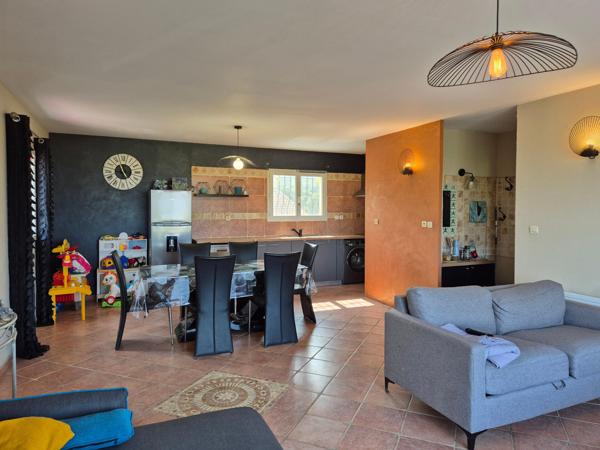 Maison de 131m2 sise sur un terrain de 800 m2