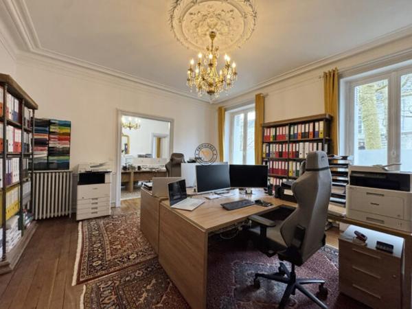 Apparteme,nt 5 pièces – proche Mellinet à usage de Bureaux