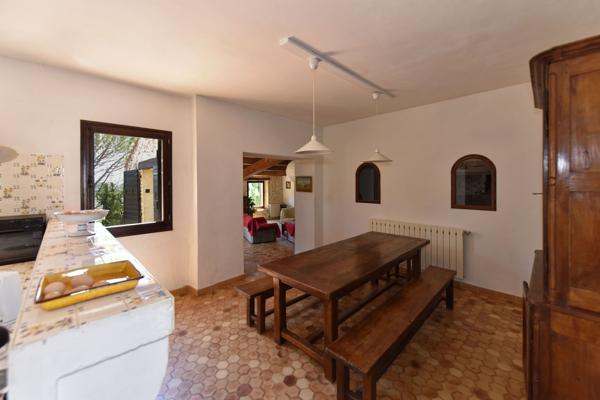 Vente Maison de luxe Oraison 18 Pièces 475 m²